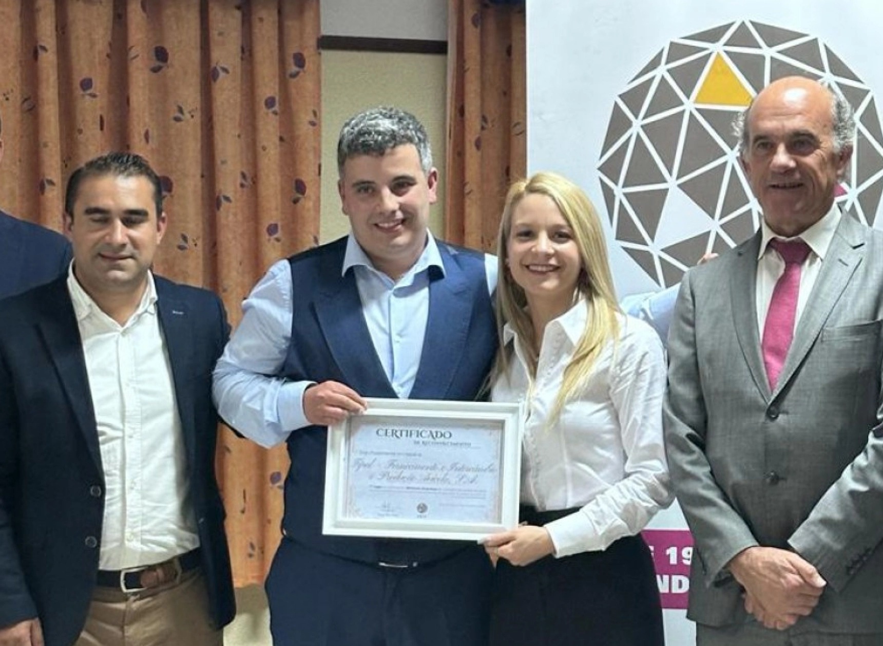 1º lugar no Rankind das 100 melhores empresas